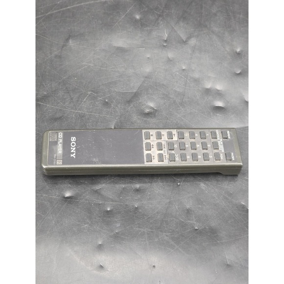Genuine OEM Sony RM-D190 CD Player Remote Control - Picture 5 of 8
